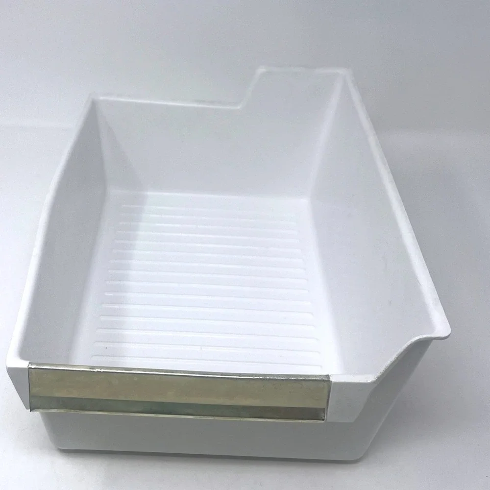 Vintage Gibson Refrigerator Freezer Ice Bin Bucket 69032 White Gold Trim 12x9x5.